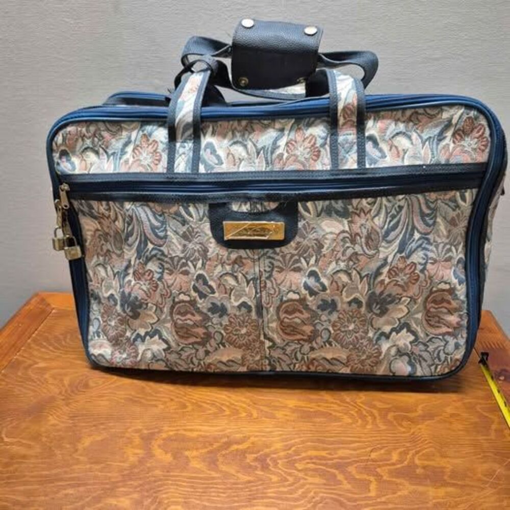 Vintage Gloria Vanderbilt Floral Tapestry Carry-On Luggage Bag